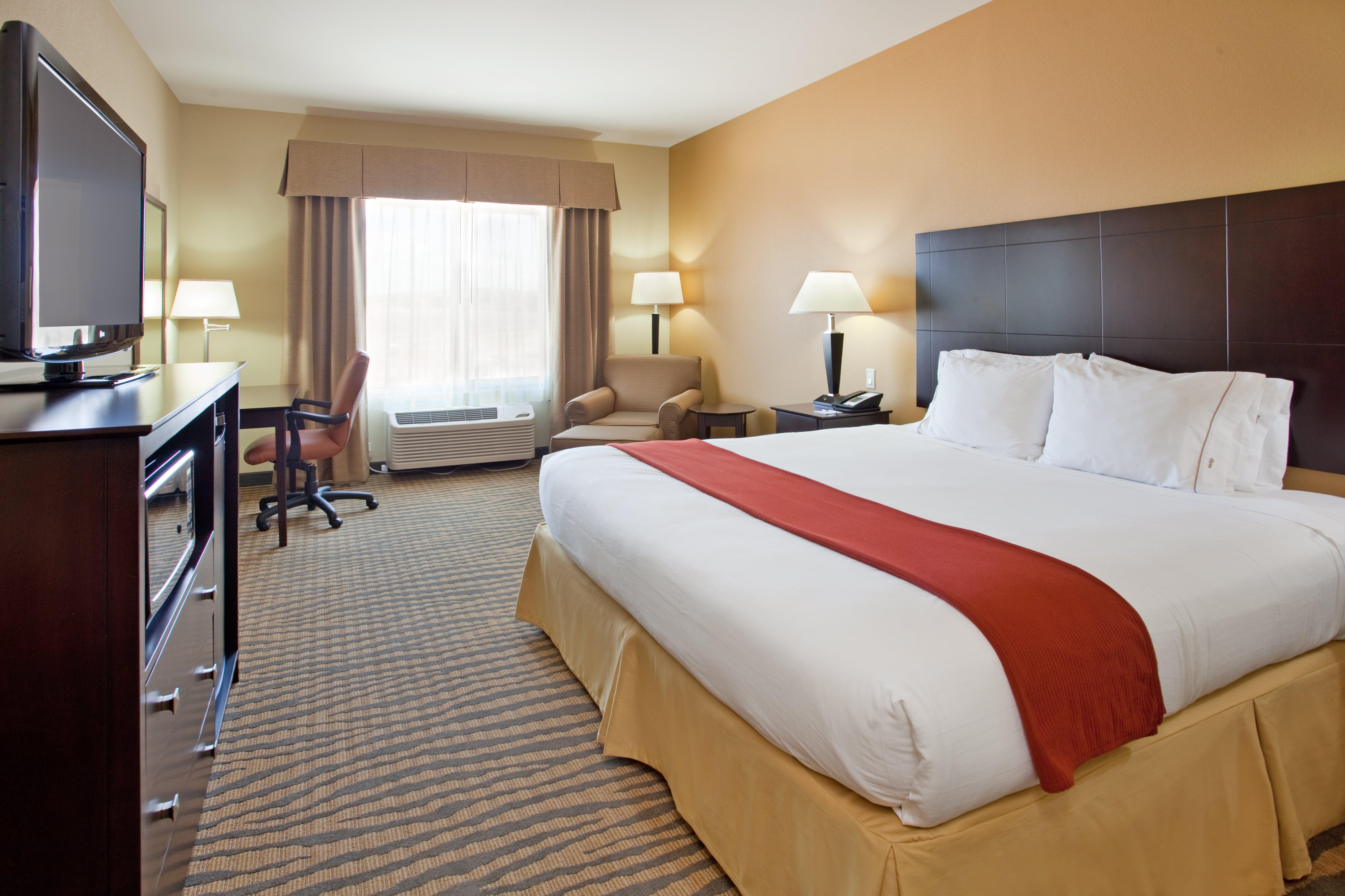 Holiday Inn Express & Suites Gallup East By Ihg Экстерьер фото