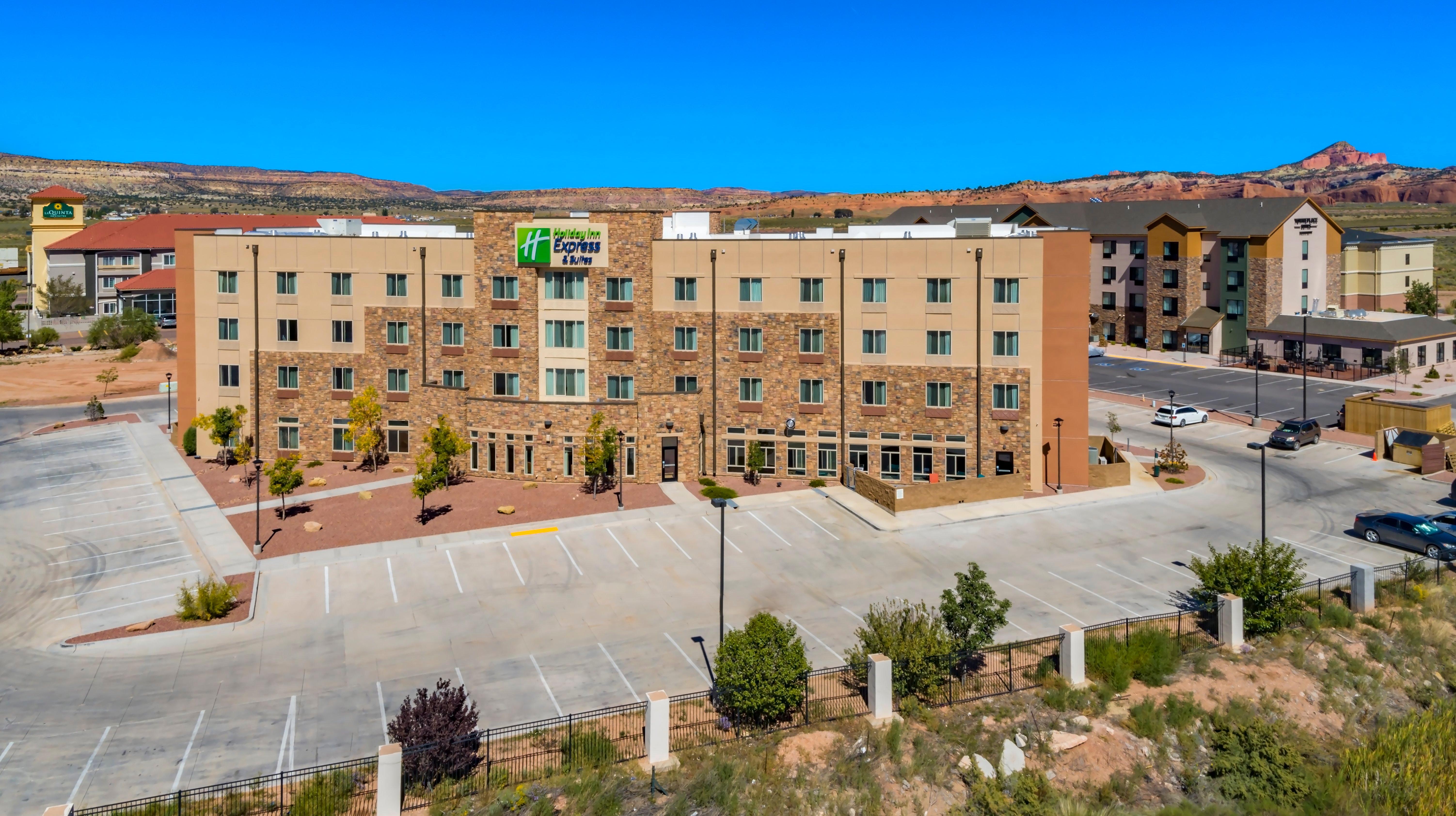 Holiday Inn Express & Suites Gallup East By Ihg Экстерьер фото