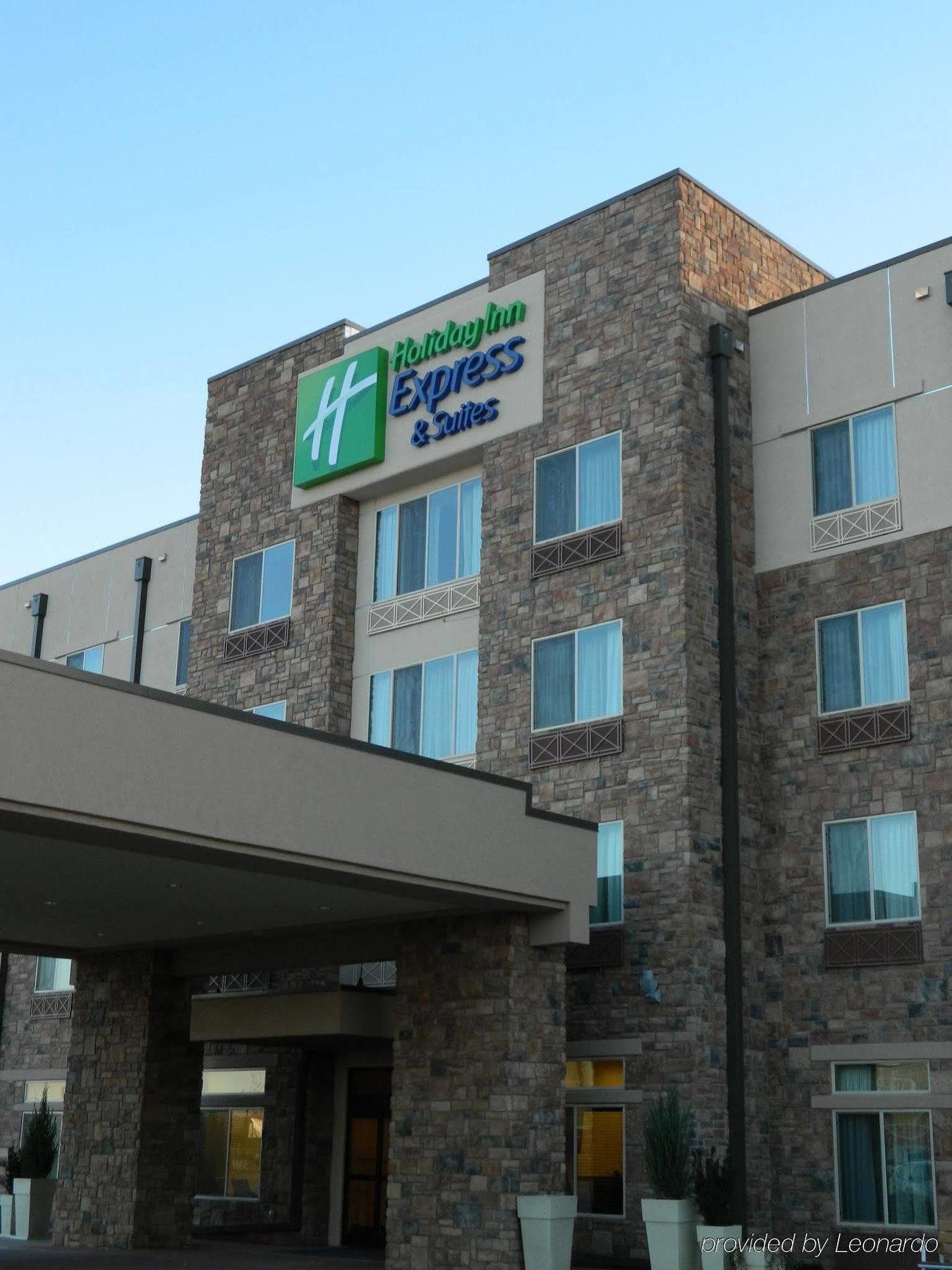Holiday Inn Express & Suites Gallup East By Ihg Экстерьер фото