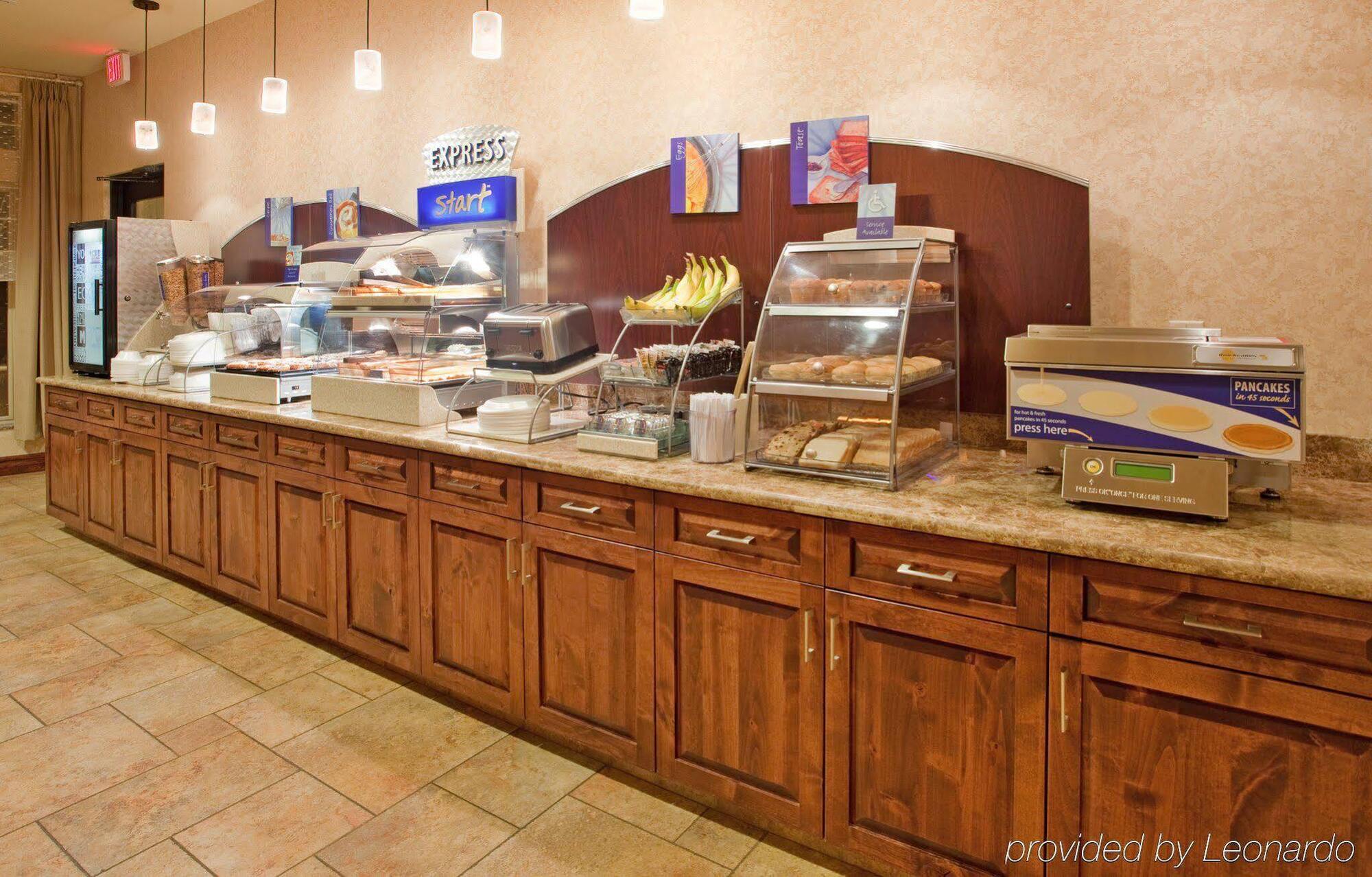 Holiday Inn Express & Suites Gallup East By Ihg Экстерьер фото